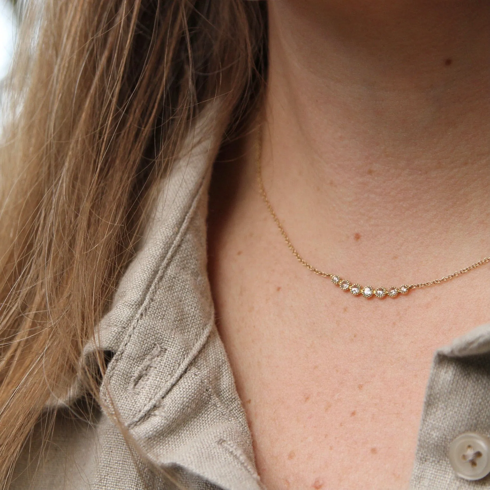14k Yellow Gold & Graduated Rose Cut Diamond Bar