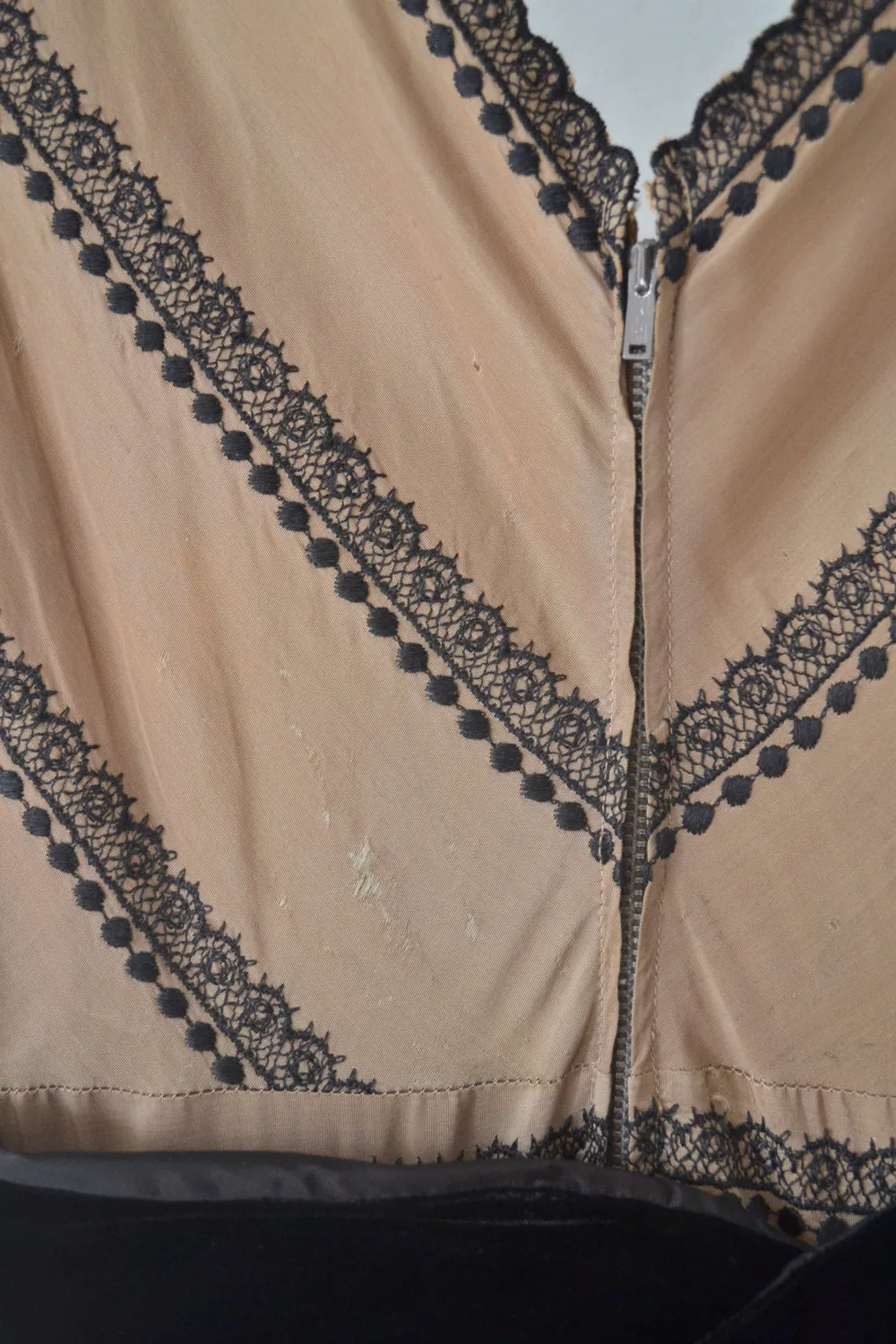 1950s Brown Satin and Embroidered Lace Dress size XS
