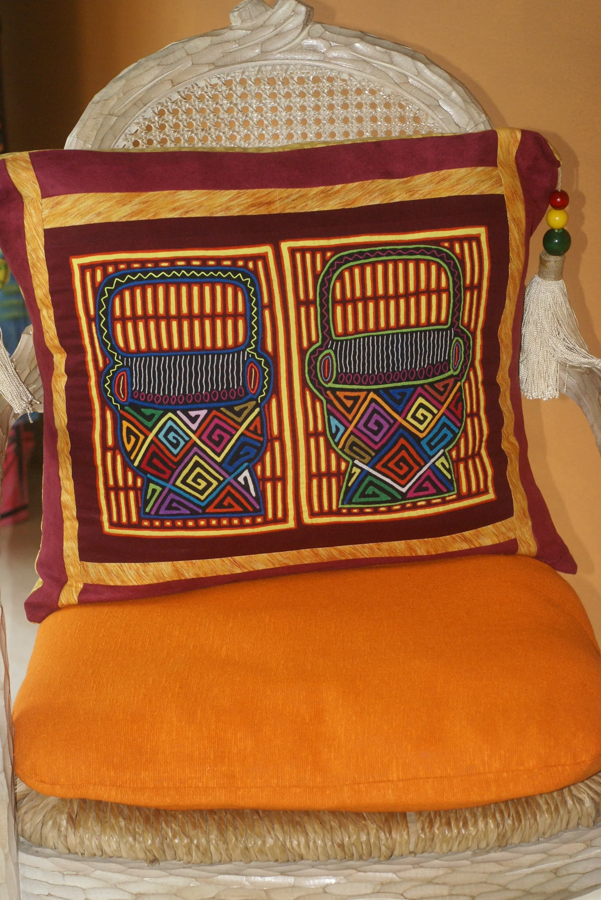1970's Kuna Indian Mola Blouse Panel from San Blas Islands, Panama. Hand stitched Folk Art Applique: Colorful Geometric Cats in Hats Motif 16.5”x 12.25” (4A)