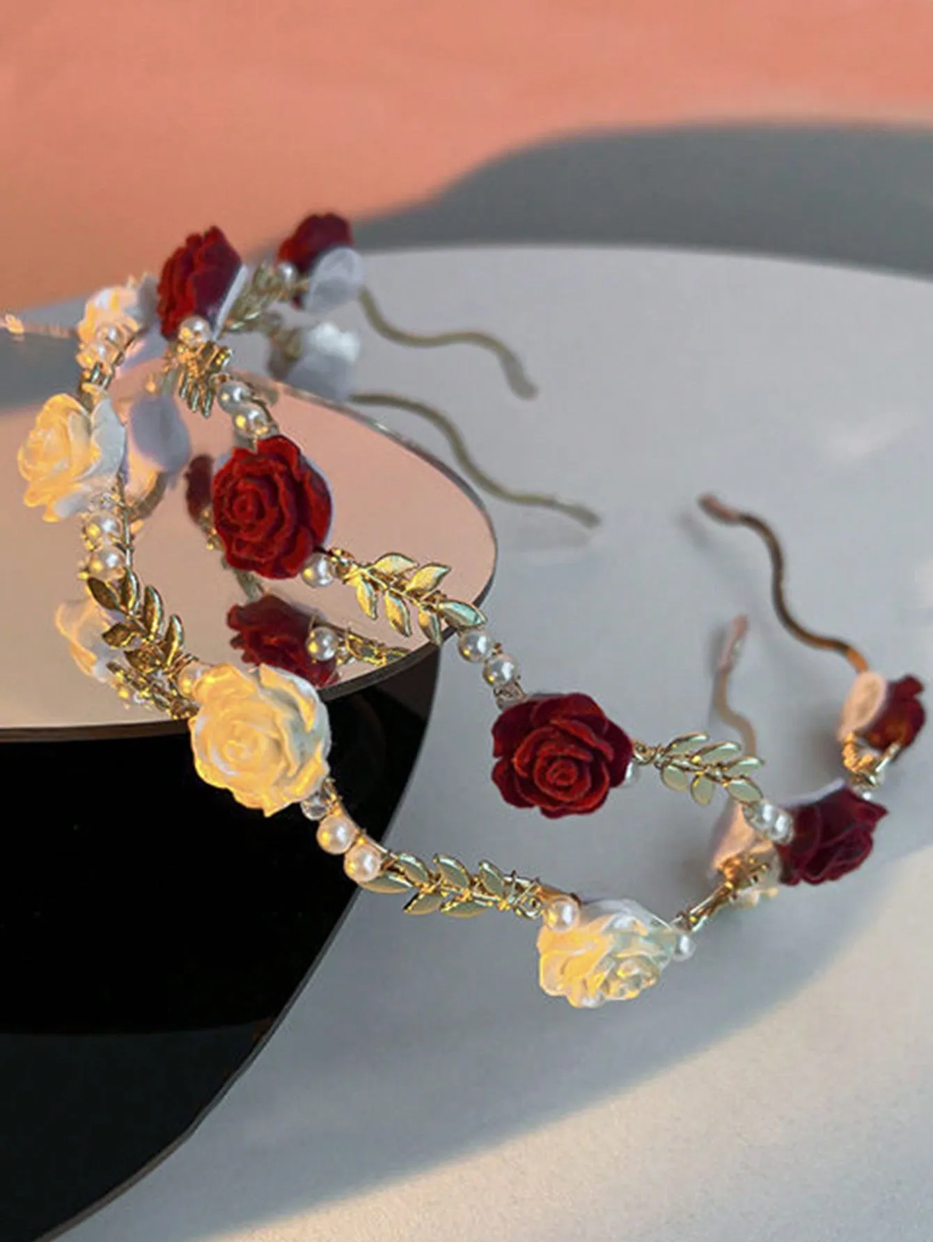 1pc Vintage Style Forest Rose Flower Crown Headband Bridal Rose Flower Wreath Hair Accessory In Pink