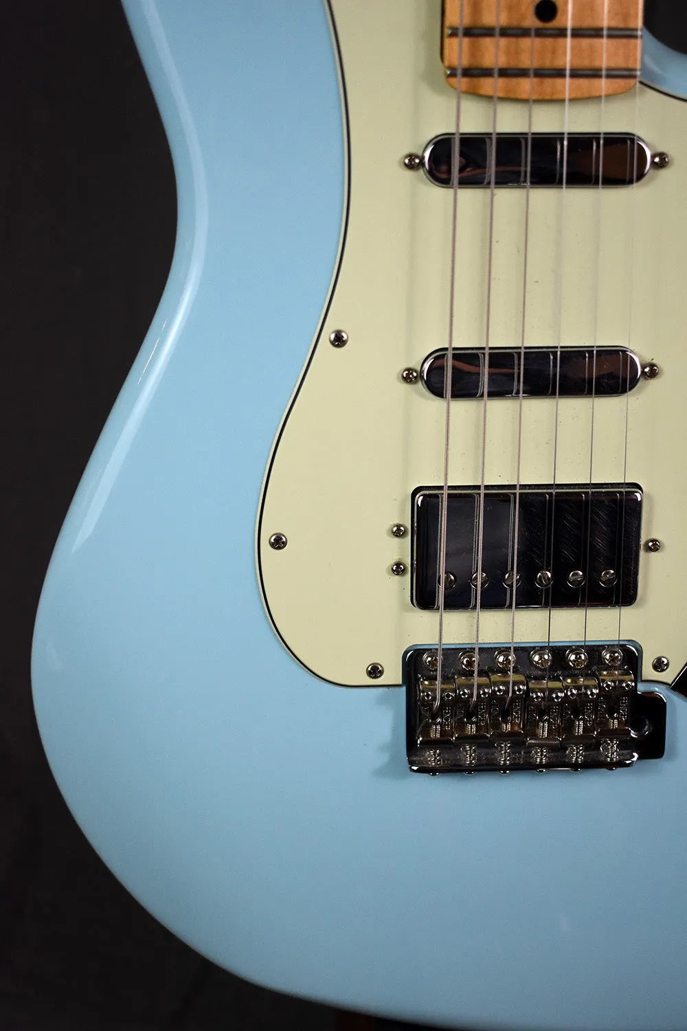 2019 Fender Alternate Reality Sixty-Six