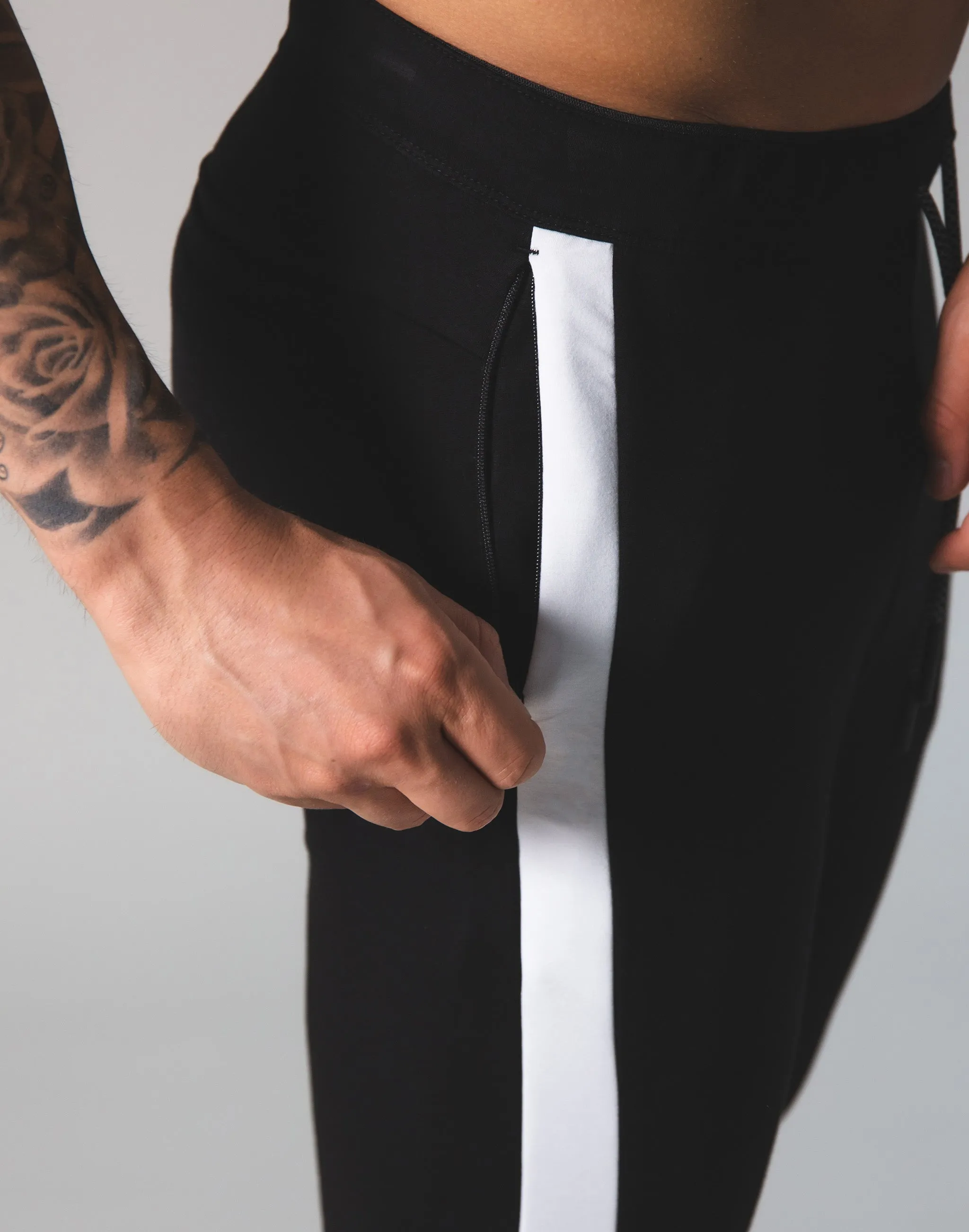 2Way Stretch One Line pants 2 - Black