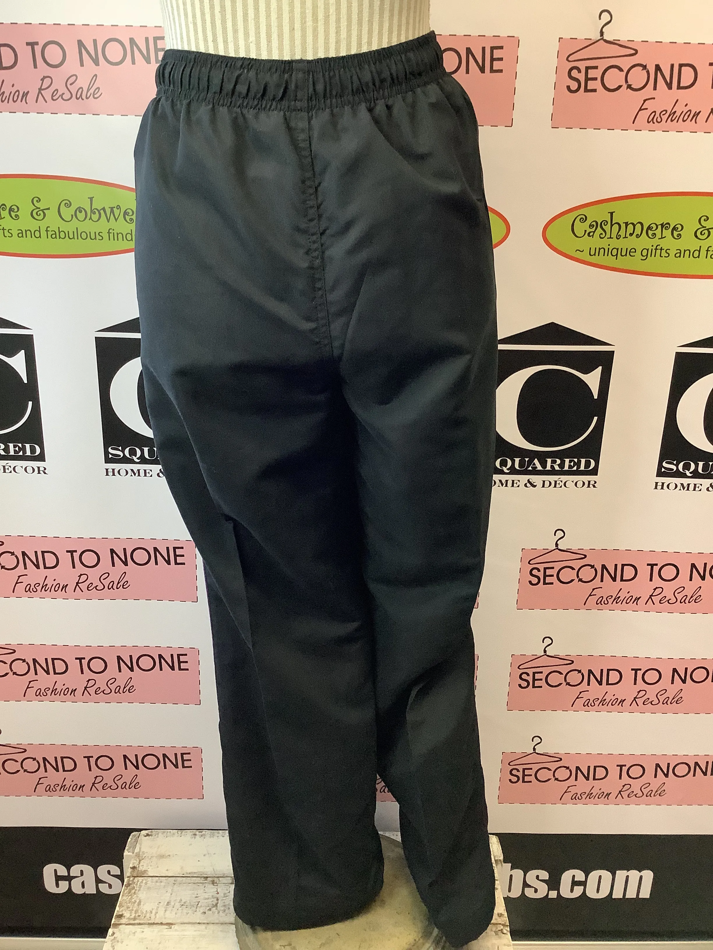 Activology Windbreaker Pants (Size Petite M)