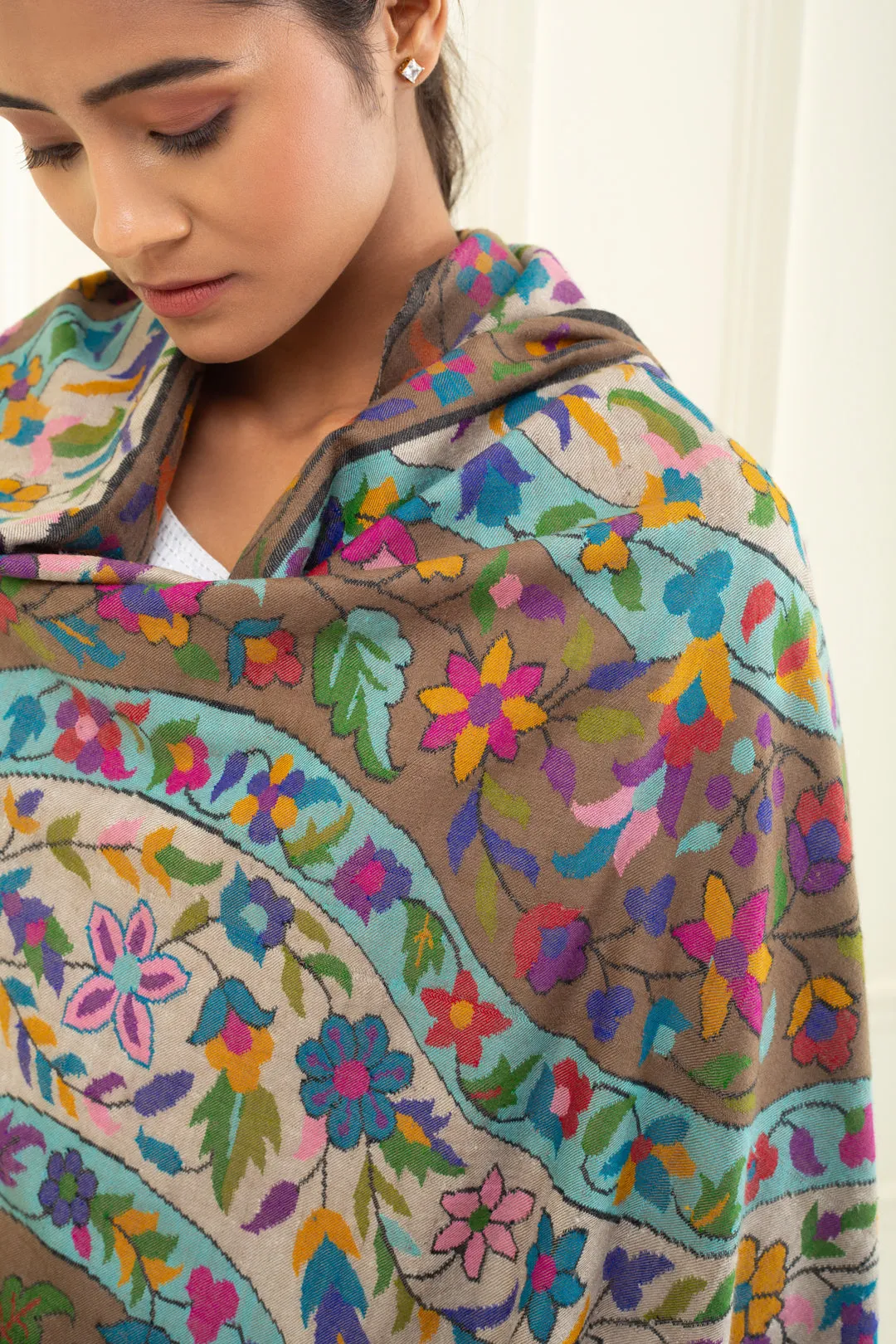Amberlee Floral Vine Kani Jama Pashmina Shawl