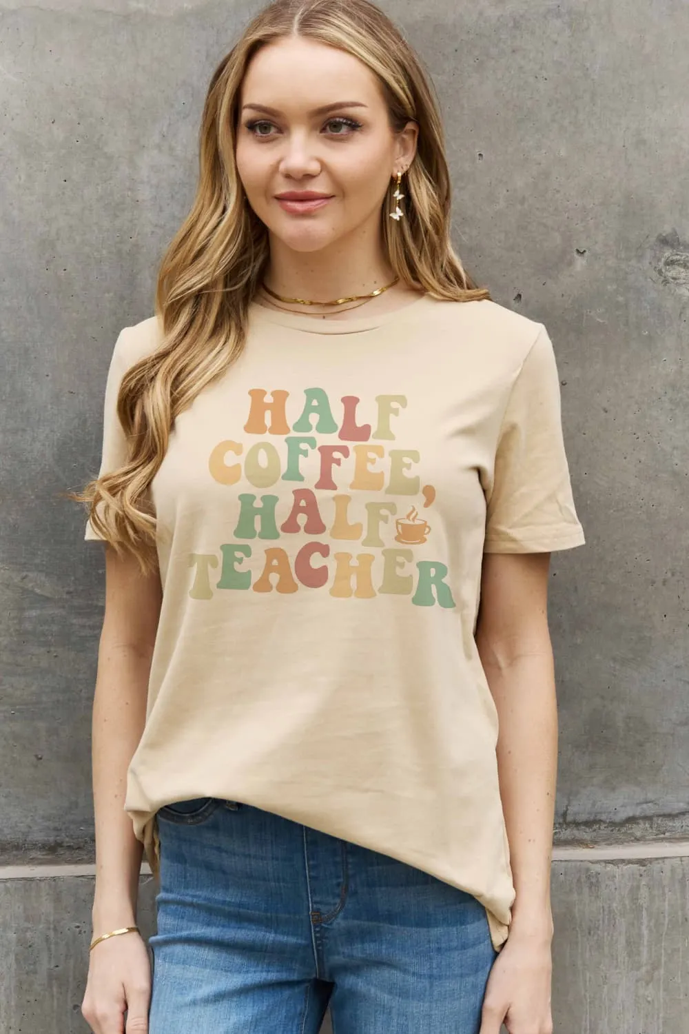 *APP EXCLUSIVE* HALF COFFEE HALF TEACHER Graphic Cotton Tee