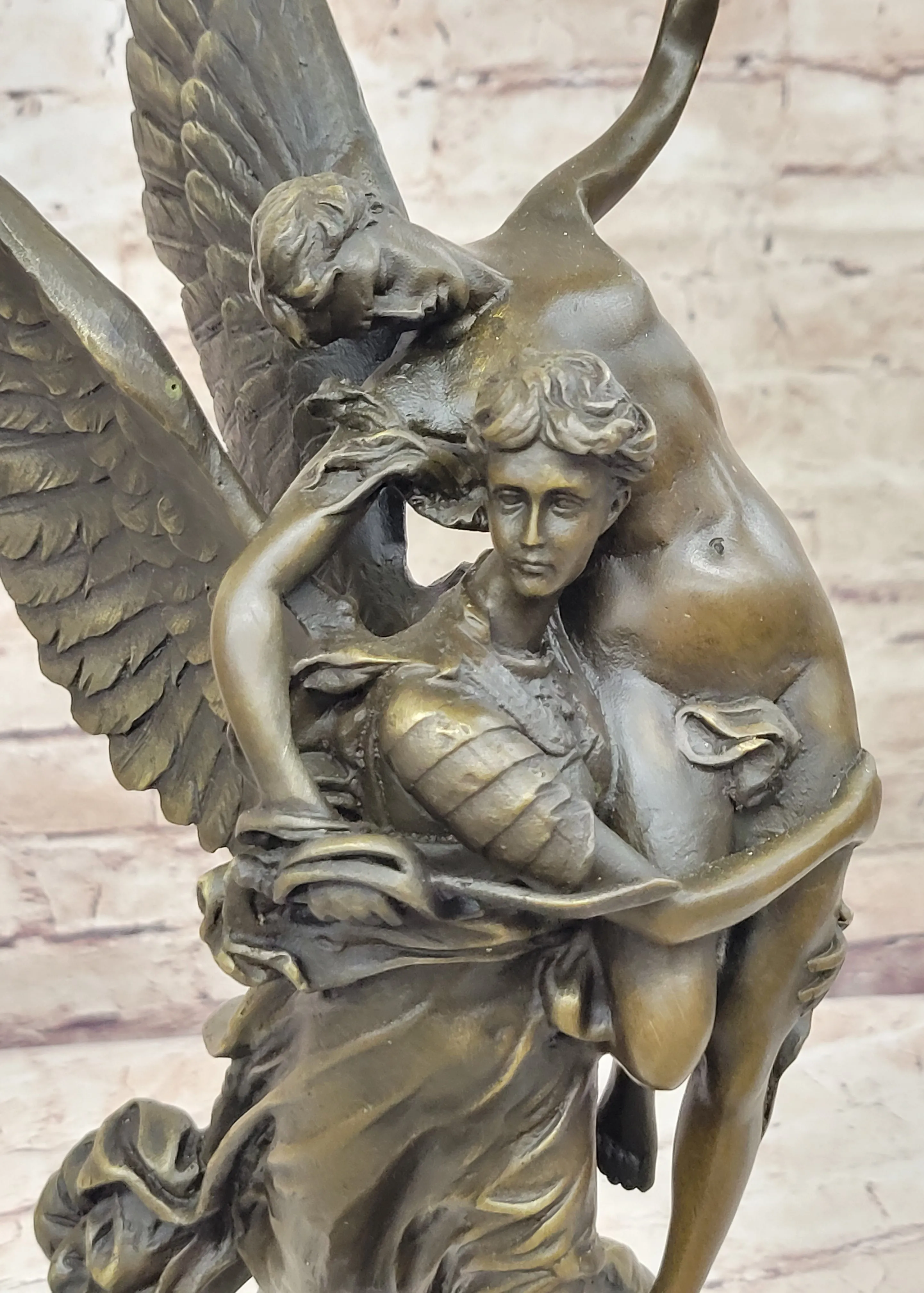 Artwork by Marius-Jean-Antonin Mercie, GLORIA VICTIS, Made of bronze,