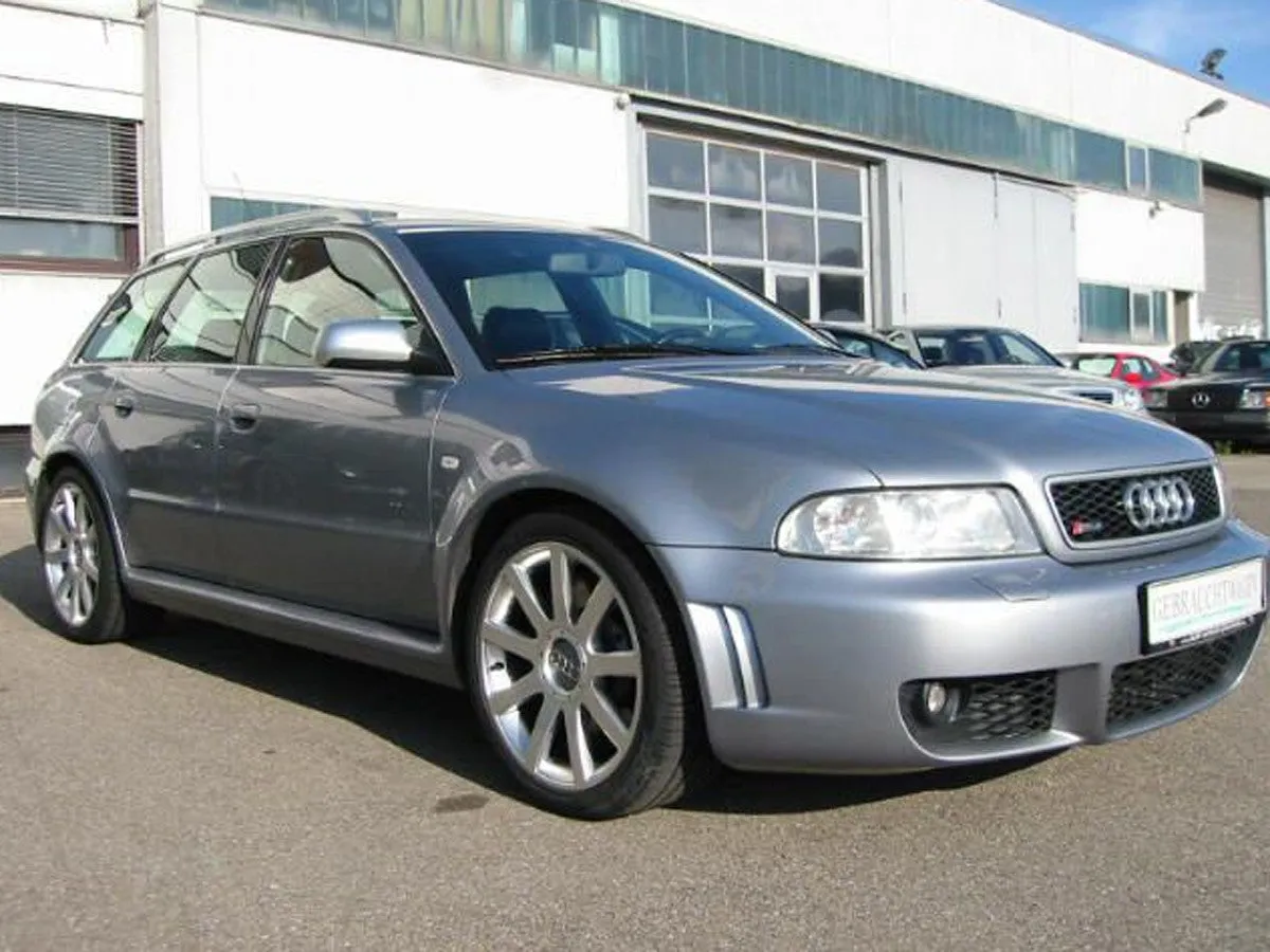 Audi RS4 Avant 2000 - 2008 DustPRO Indoor Car Cover