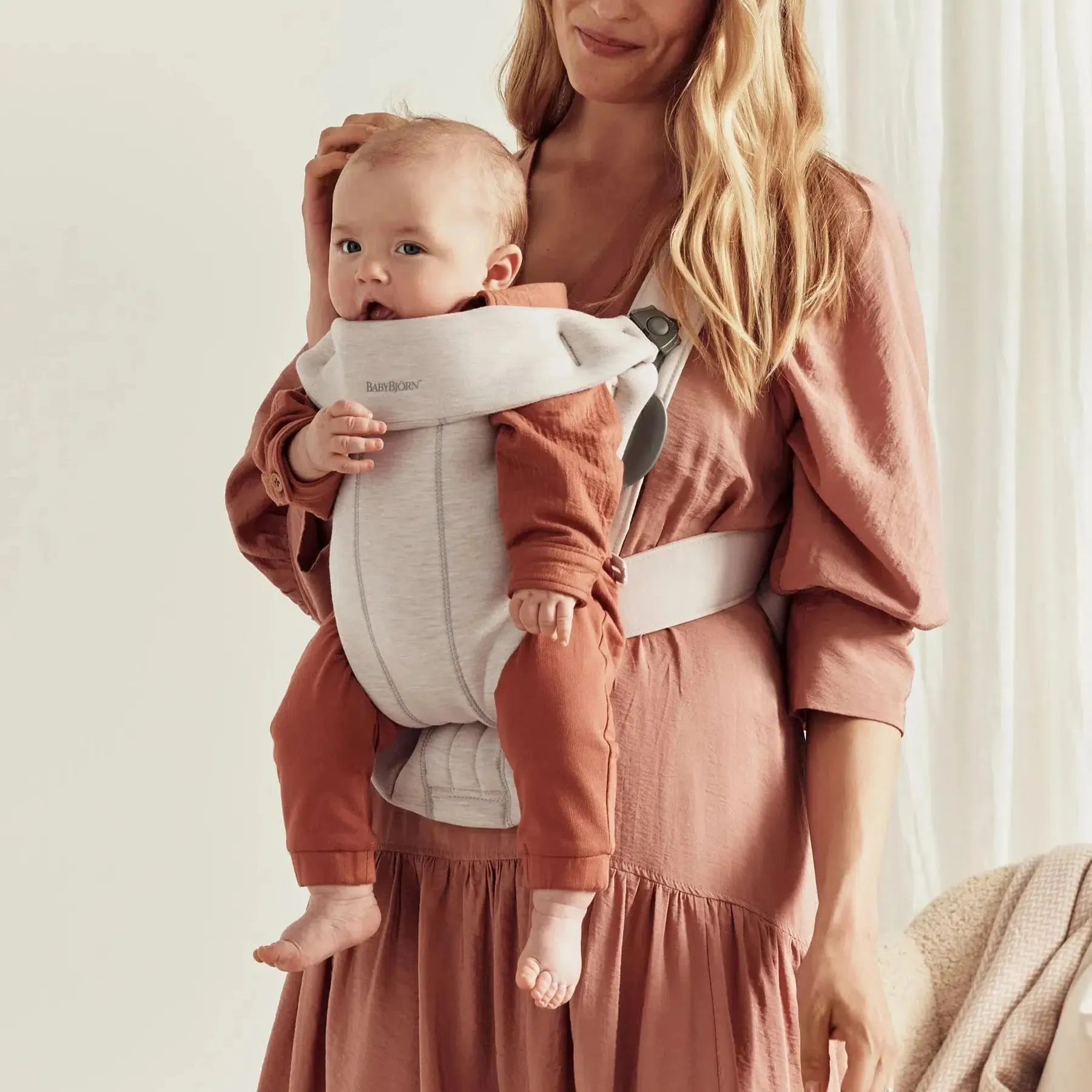 Baby Bjorn - Baby Carrier Mini - Beige 3D Jersey