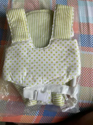Round Shoulder Carrier