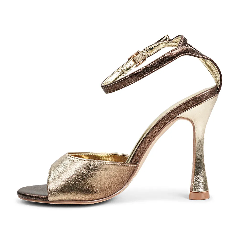 Bata Red Label MENORCA Tango Flared Heel with Ankle Strap
