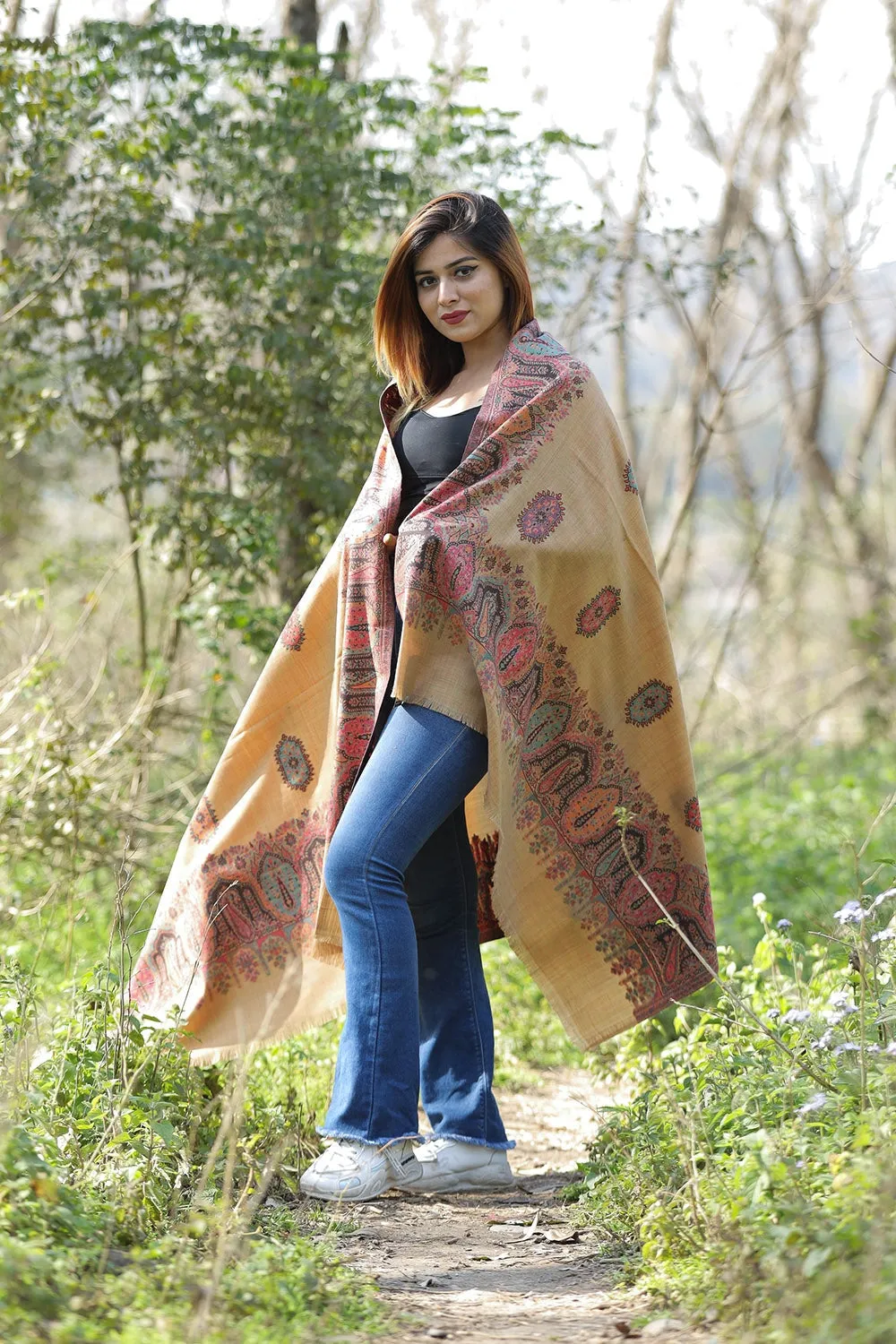 Beautiful Pale Beige Colour Shawl With Flower Pattern Style Bold And Dense Border Gives Rich And beautiful Look.
