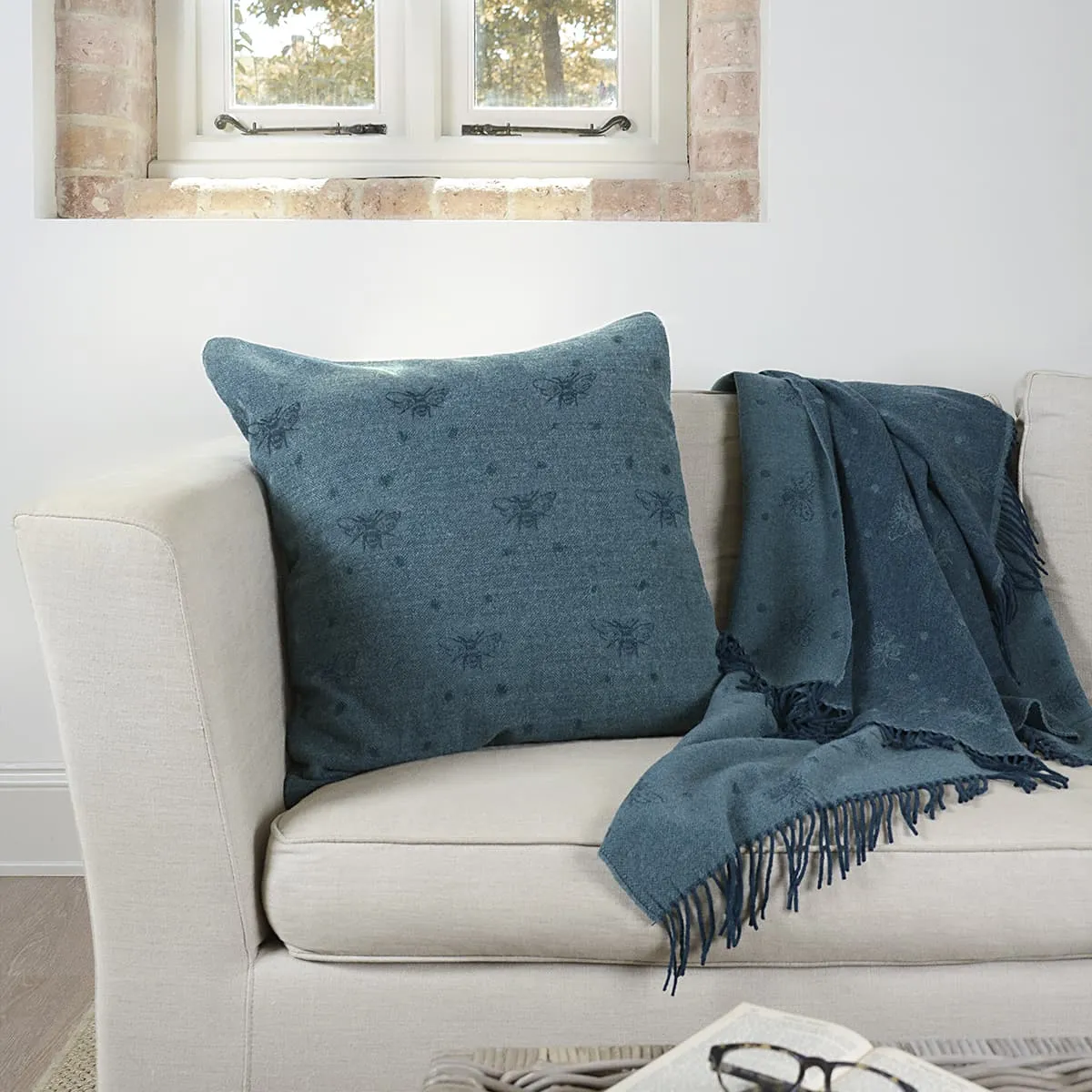 Bees Wool Knitted Cushion