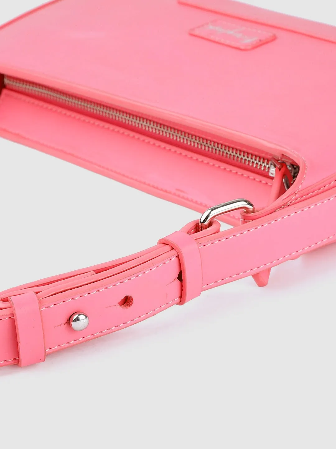 Berrylush Women Solid Pink PU Drawstring Structured Regular Shoulder Bag