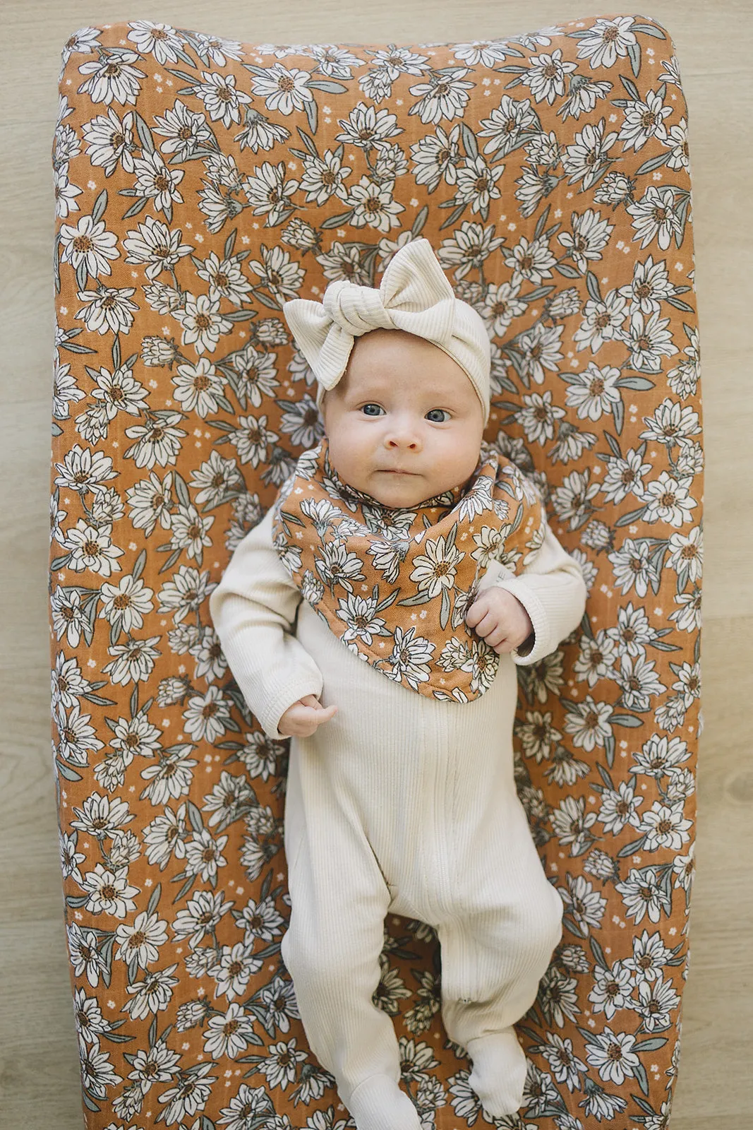 Bib | Magnolia