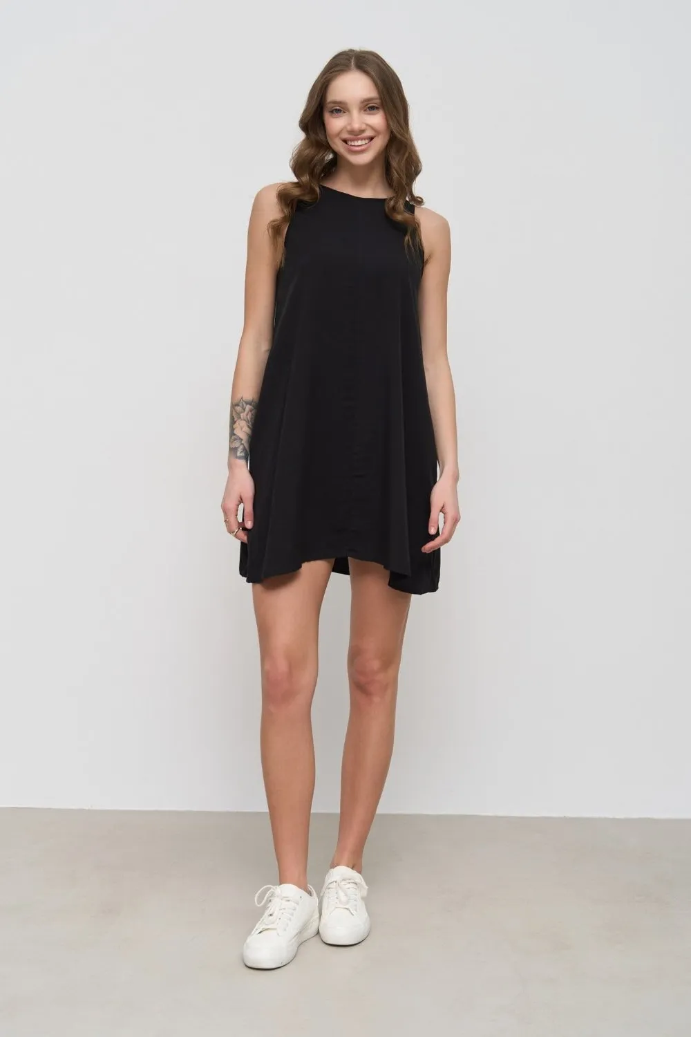 Black Loose-fit Mini Dress with Pockets
