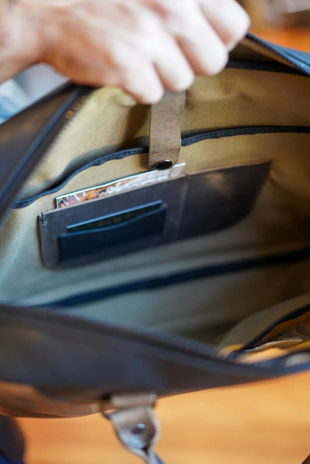Business Bag (Hillbilly Sepia   Flat Black)