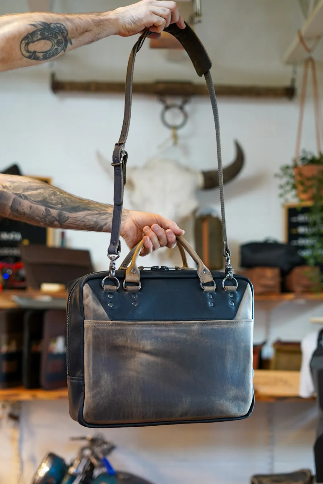 Business Bag (Hillbilly Sepia   Flat Black)