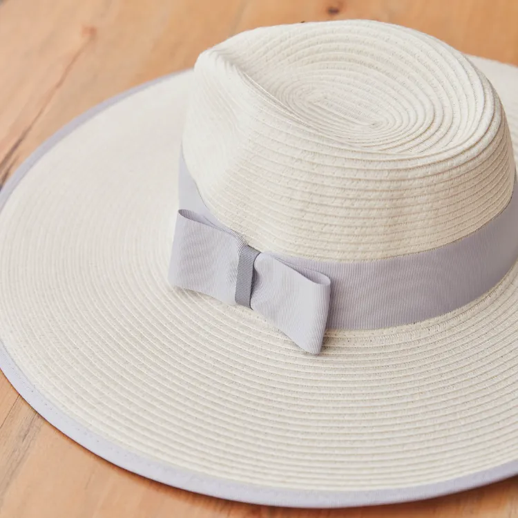 Canopy Bay by Deborah Hutton Jardin Fedora - Ivory/Smoke