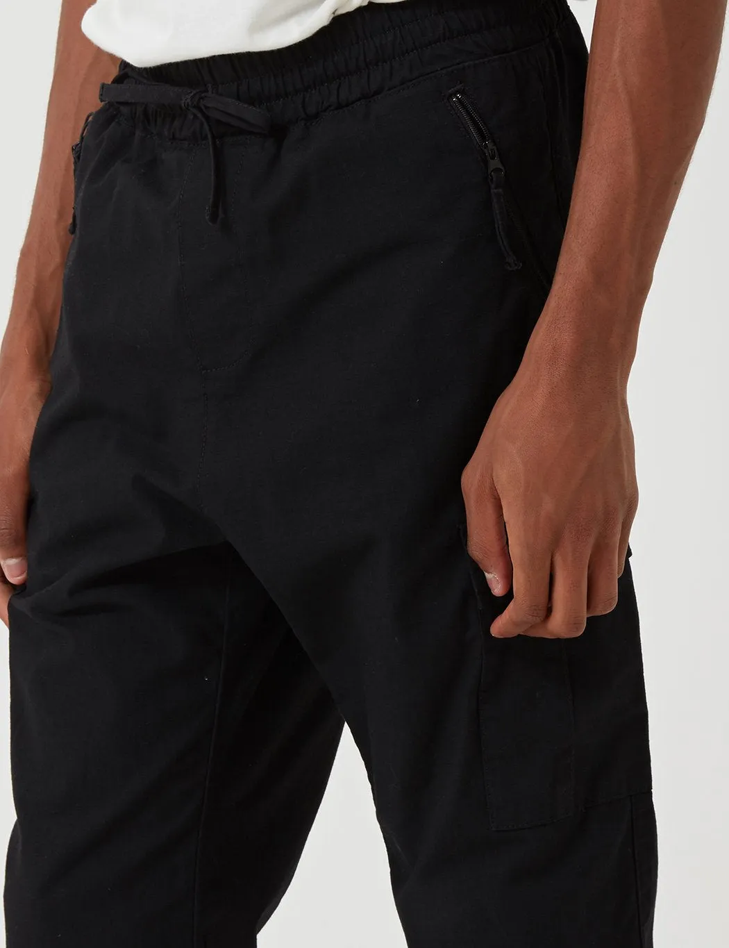 Carhartt-WIP Cargo Jogger Pants (Ripstop) - Black