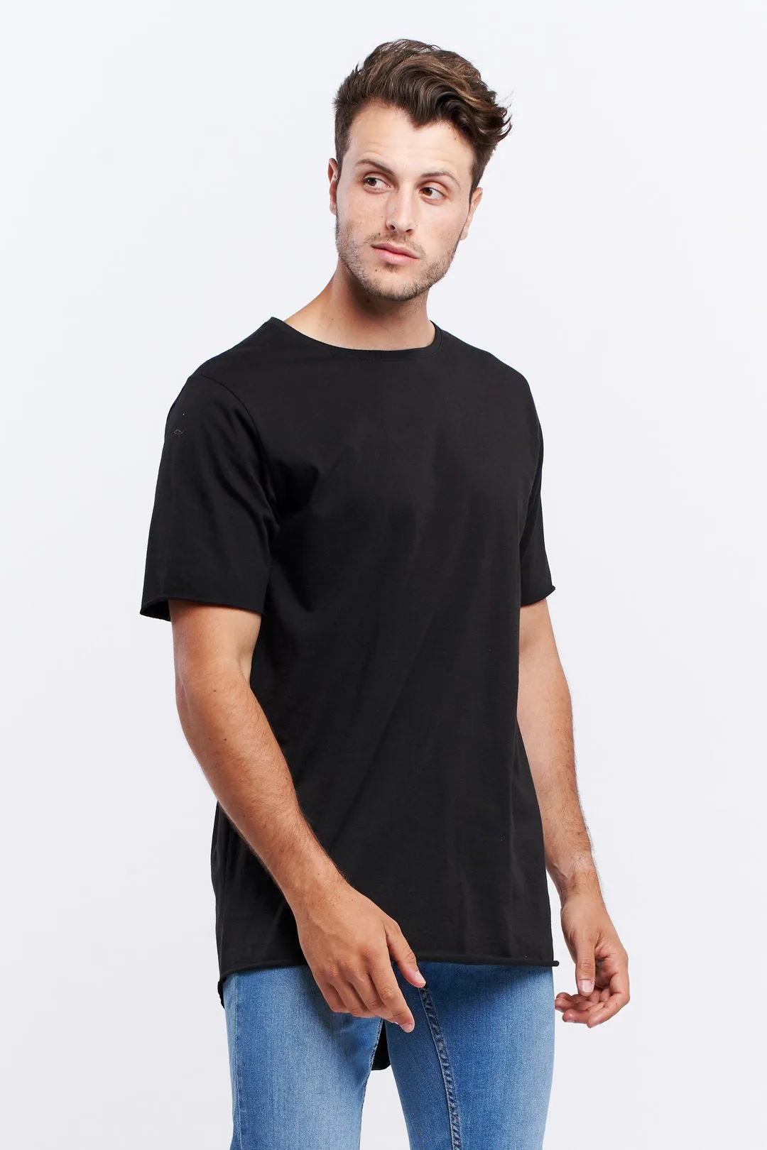 Casa Amuk MENS BASIC RAW HEM TALL TEE BLACK