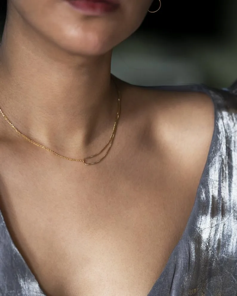Chain link U Necklace