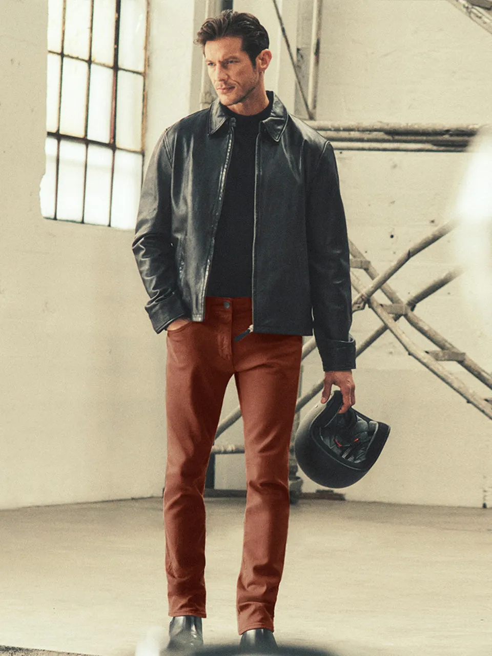 Charisma Relaxed Straight Pants In Cinnamon Comfort