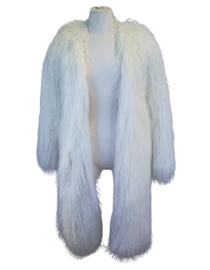 Chic Mid-Thigh White Faux Fur Coat