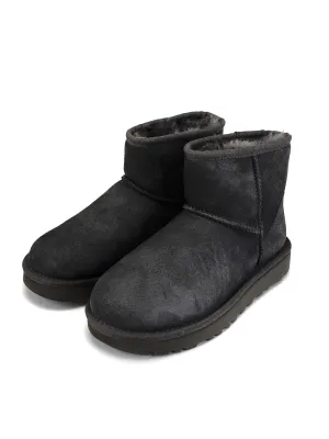 ChelseaBoots