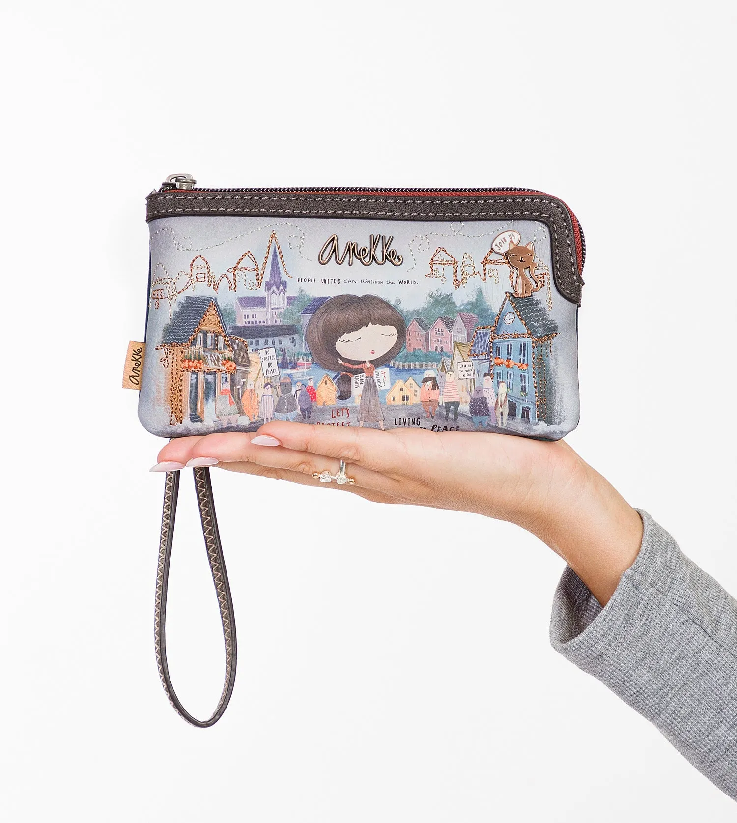 Coin purse with hand strap Voice