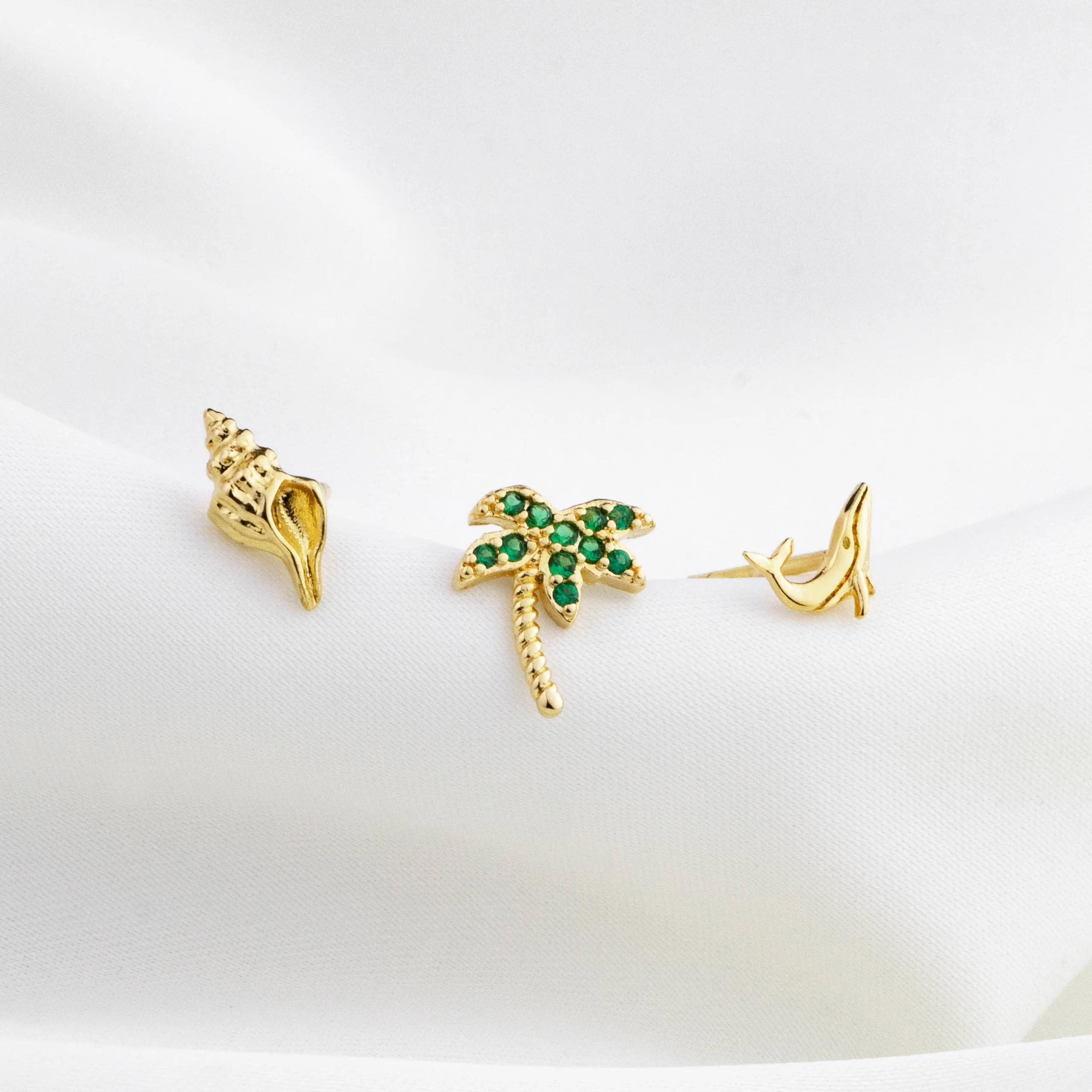 Conch Shell Stud