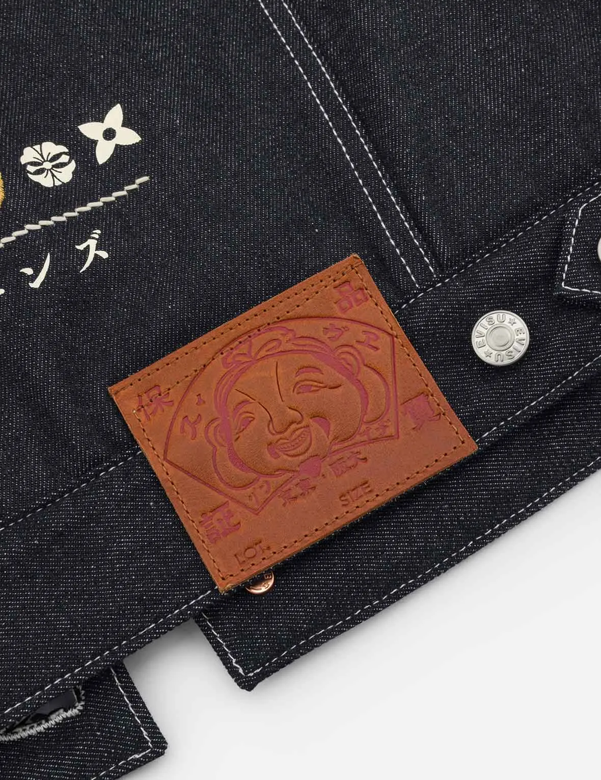 Contracting Embroidery and Inserted Daicock Relax Fit Denim Jacket