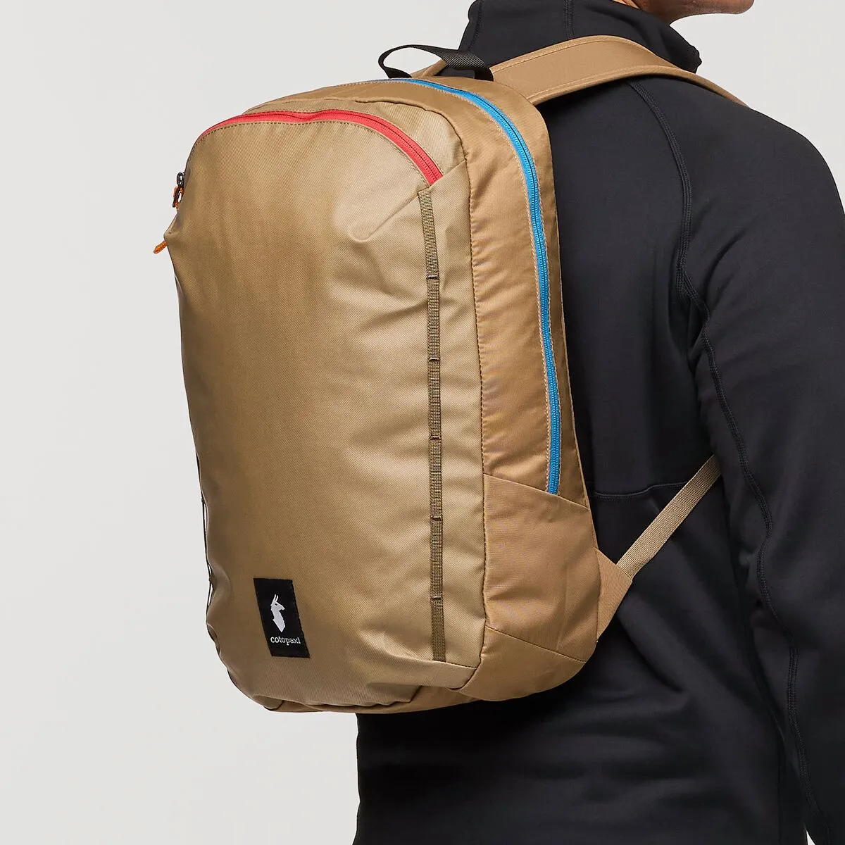 Cotopaxi Vaya 18L Backpack - Cada Dia - Desert