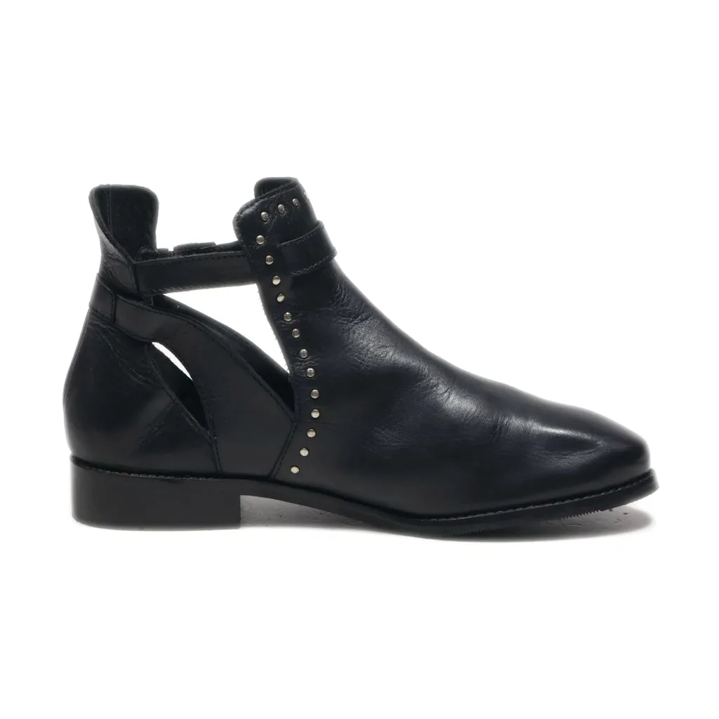 Cox Ankle Boots Leather Black Colour For Women