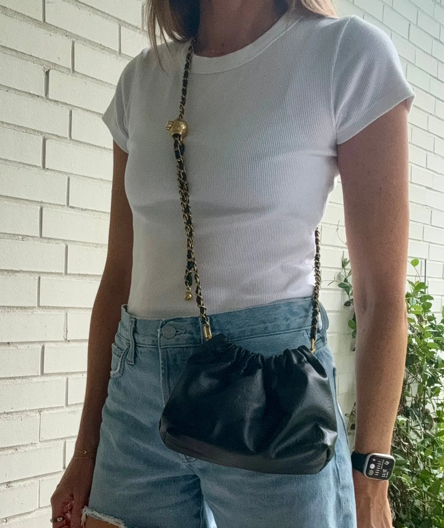 Crossbody Ball Chain Crossbody (Black)