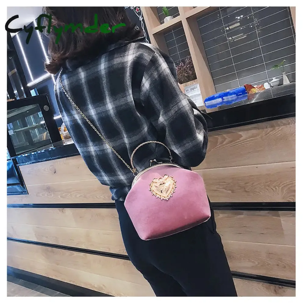 Cyflymder Female Velvet Pearl Handbag Vintage Velour Heart Design Evening Bag Wedding Christmas Party Bride Clutch Velour Badge Bag Purse
