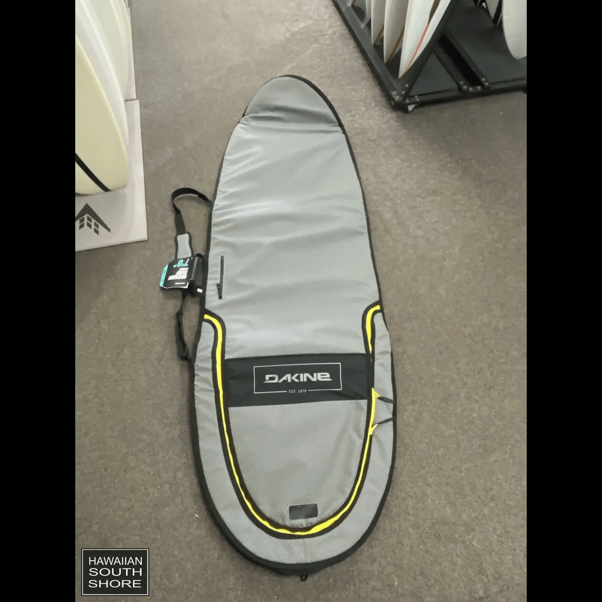 DAKINE Hybrid Mission Travel Bag 5'8-7'0 Carbon Color
