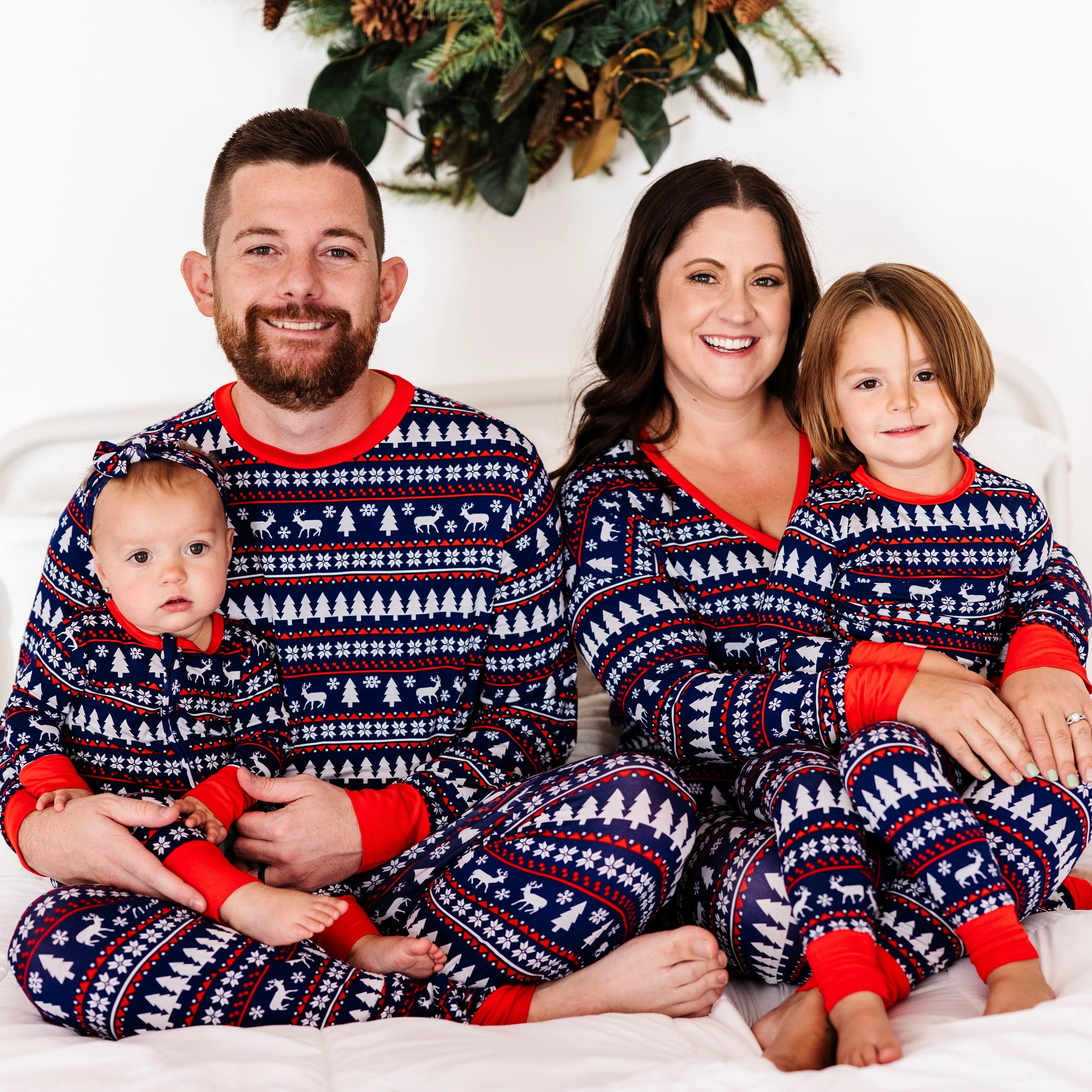 Deer Santa Men's Pants