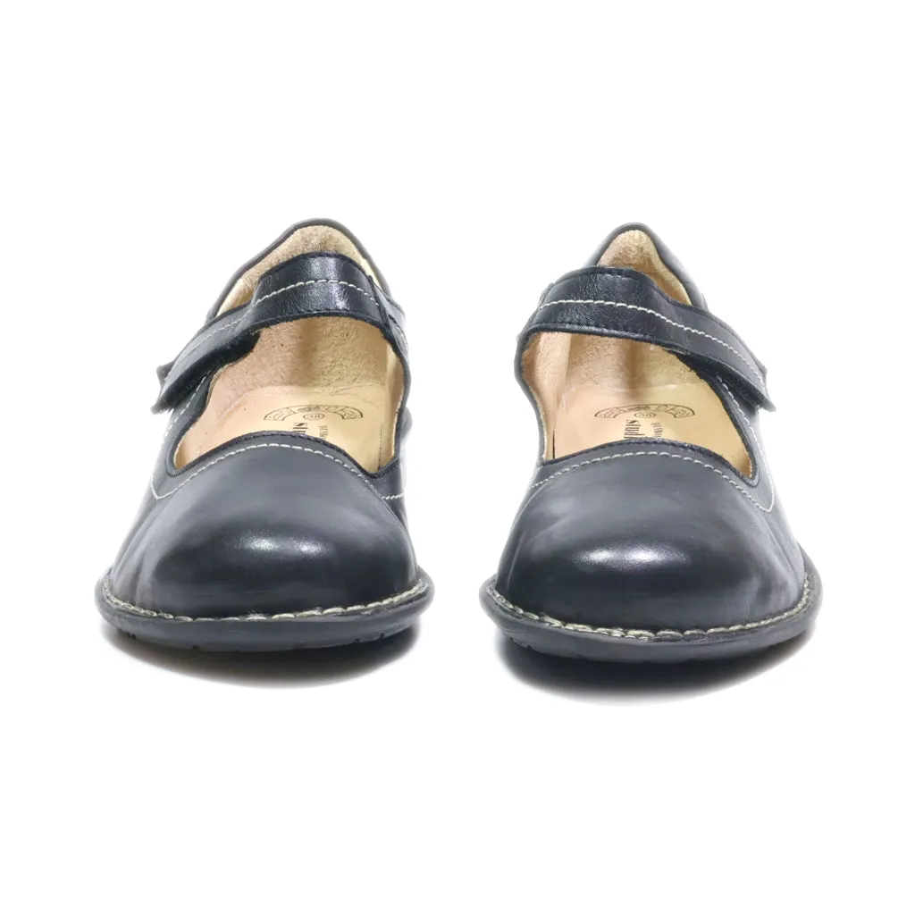 Diabolo Studio Ballerinas Leather Black Colour For Women