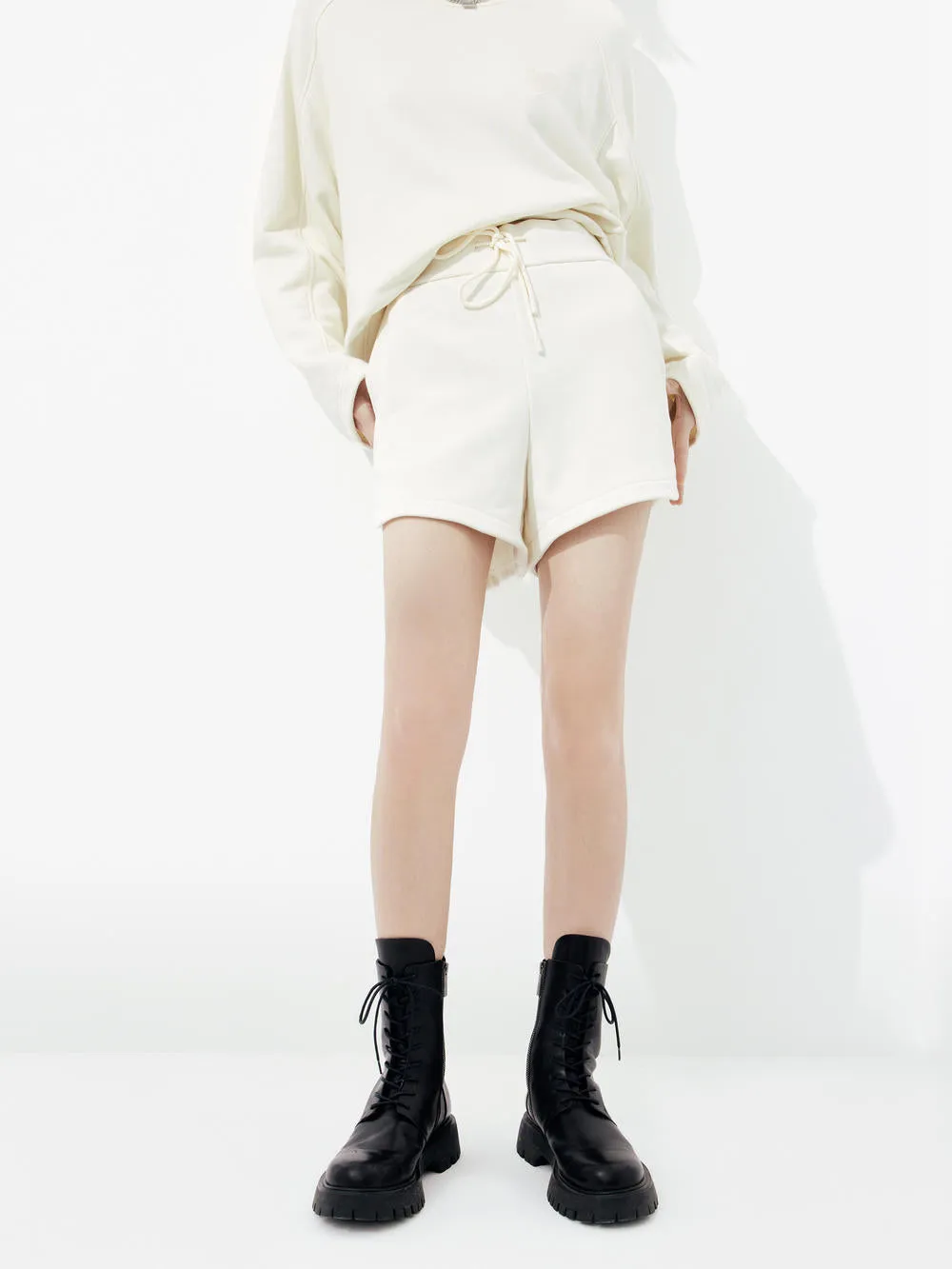 Elasticated Casual Shorts in Cotton