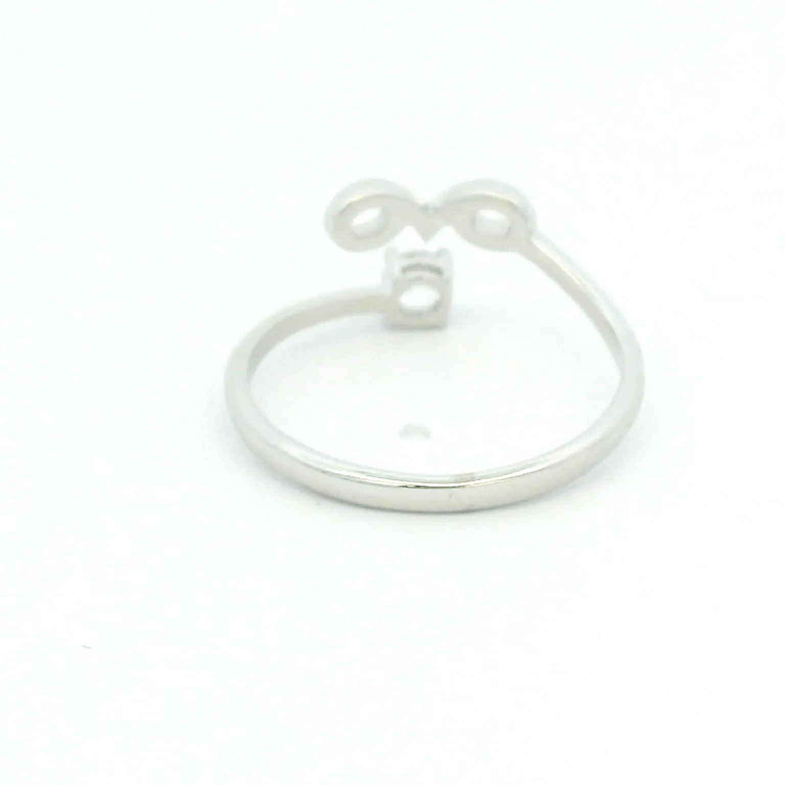 Elegant Aries 10K White Gold Ring with Created White Sapphire