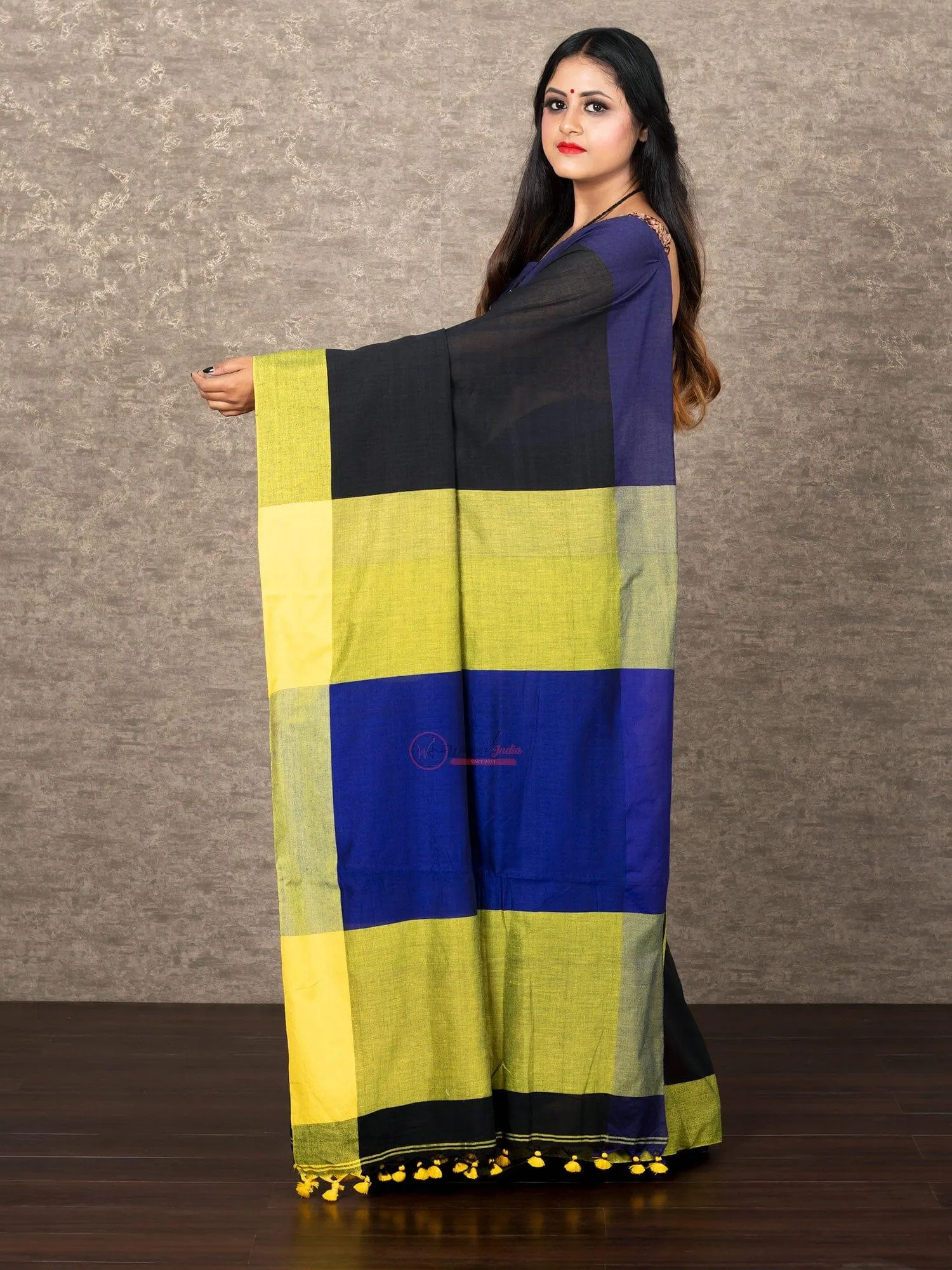Elegant Black Par Anchal Cotton Saree