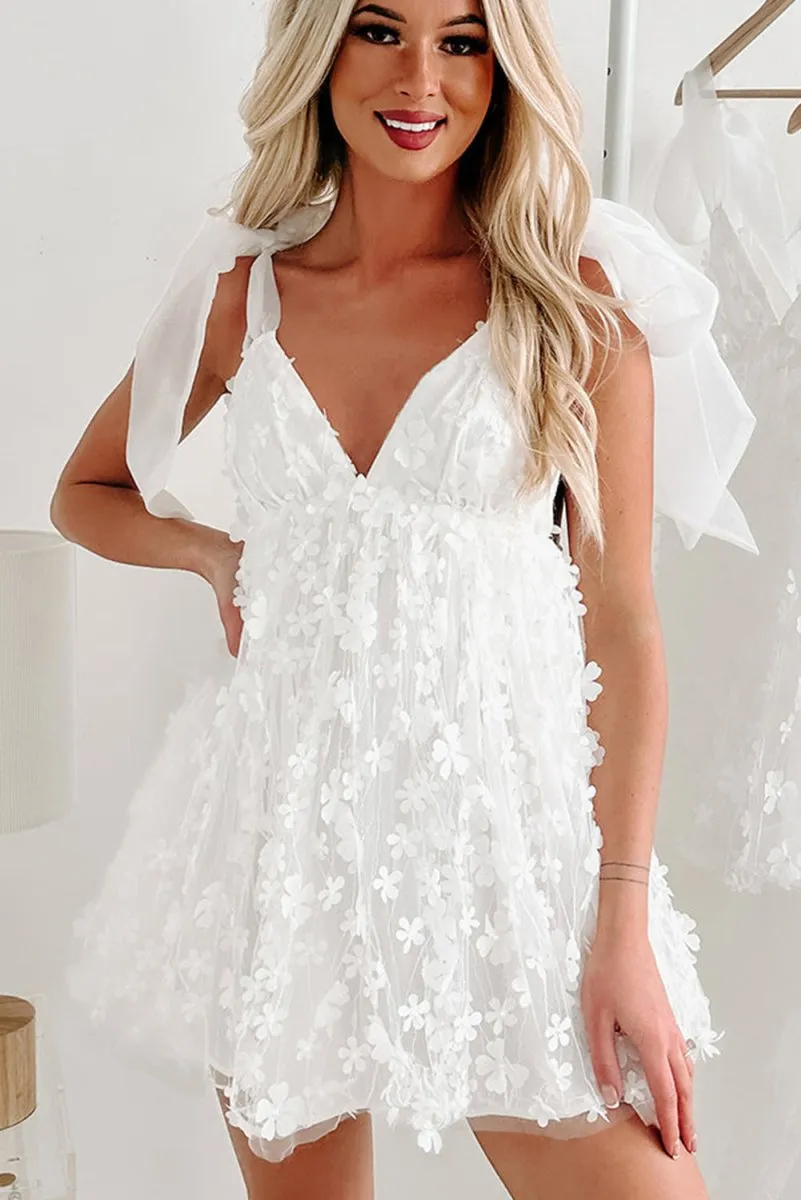 Elegant White Flower Applique Puffy Dress
