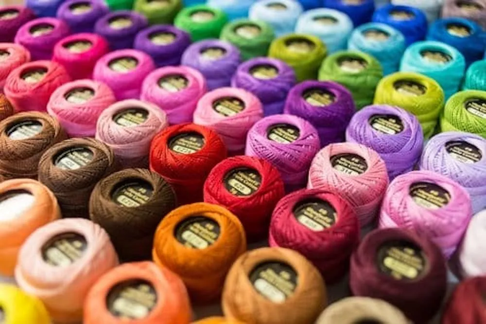 Eleganza #8 Perle Cotton by WonderFil | EL5G-624 Glamour | 5 grams