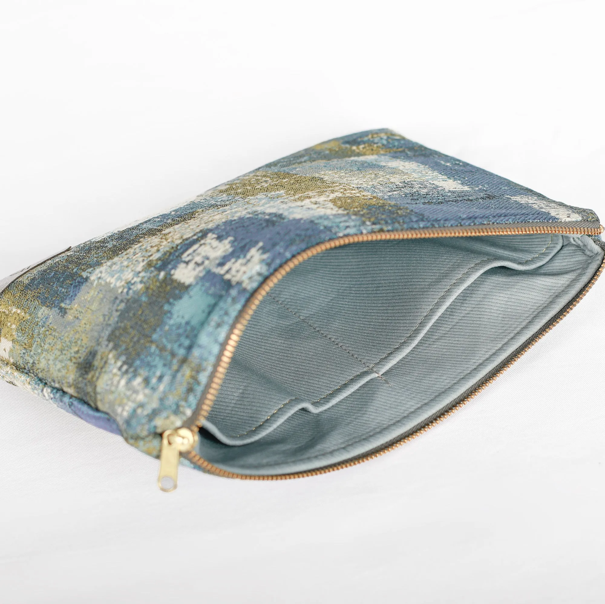 Elizabeth Large Zip Pouch