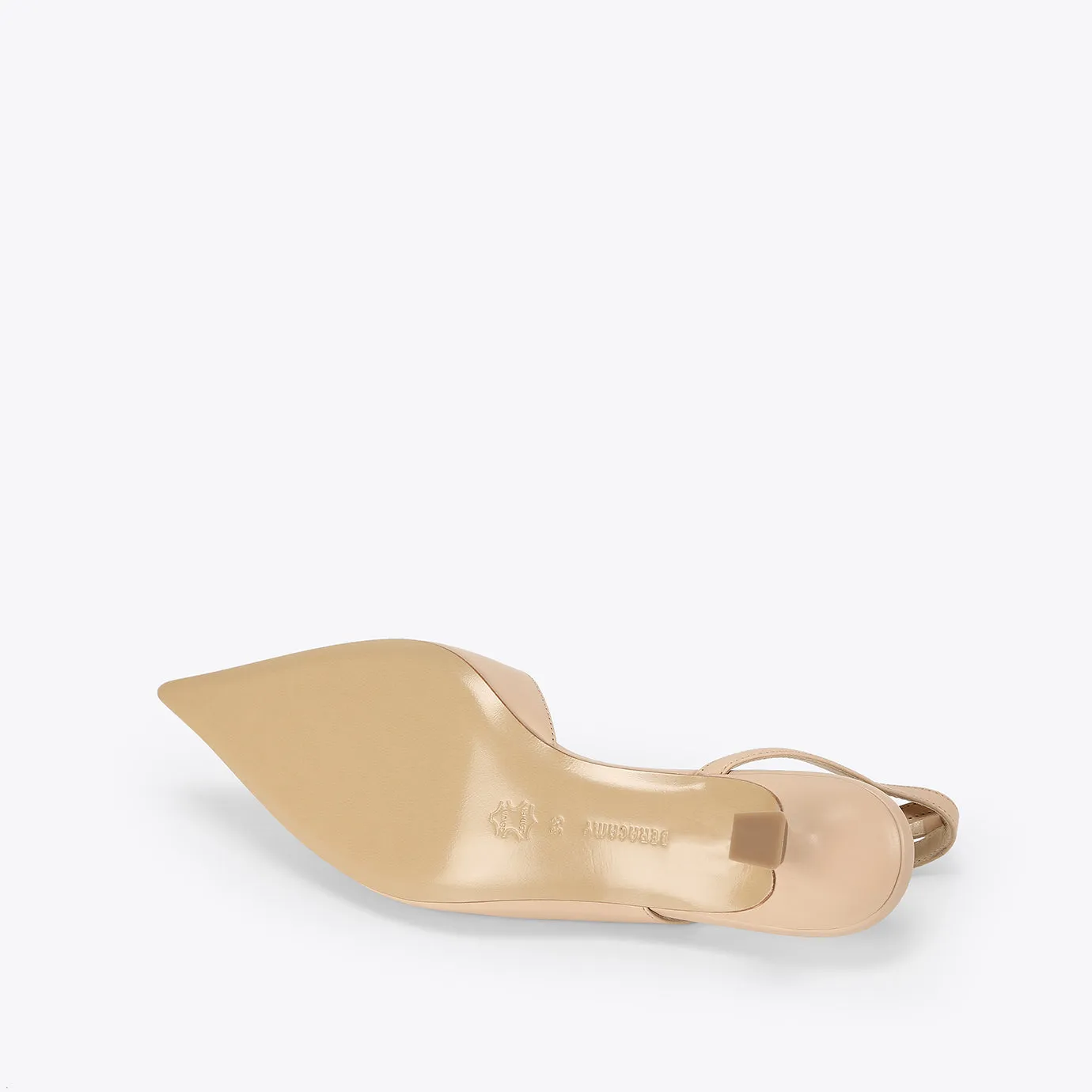 Escarpin Pointu Avec Ceinture Cheville Et Talon Bas - Beige