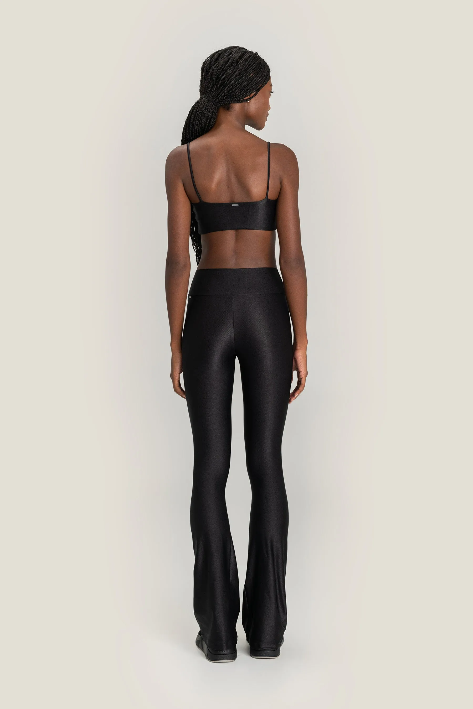 Essential Flare Pants