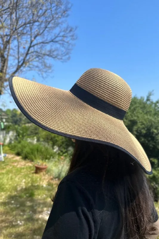 FASHION STRAW WIDE BRIM FLOPPY SUN HAT