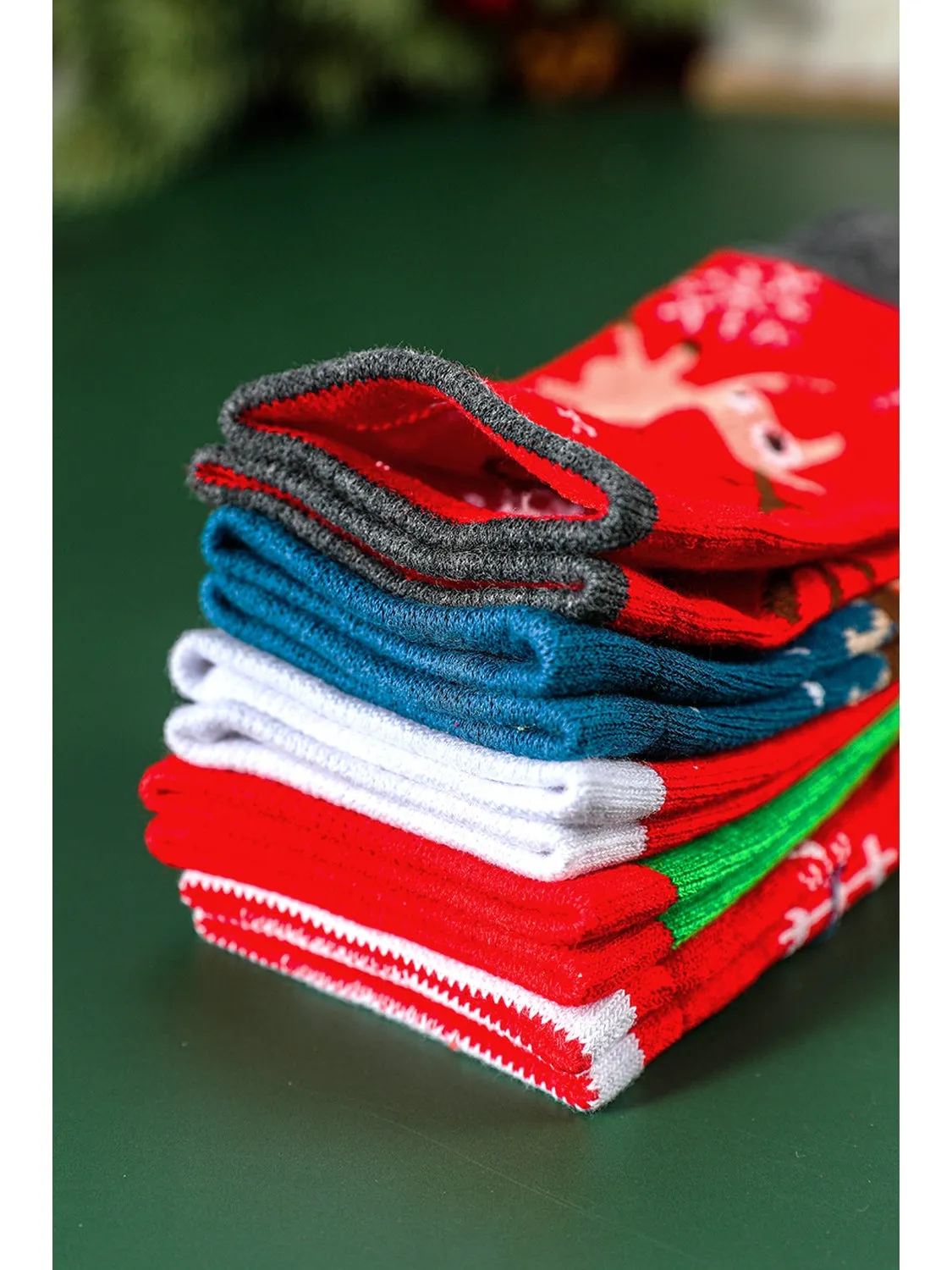 Fiery Red 5 Pairs Christmas Cartoon Elk Soft One Size Socks Set