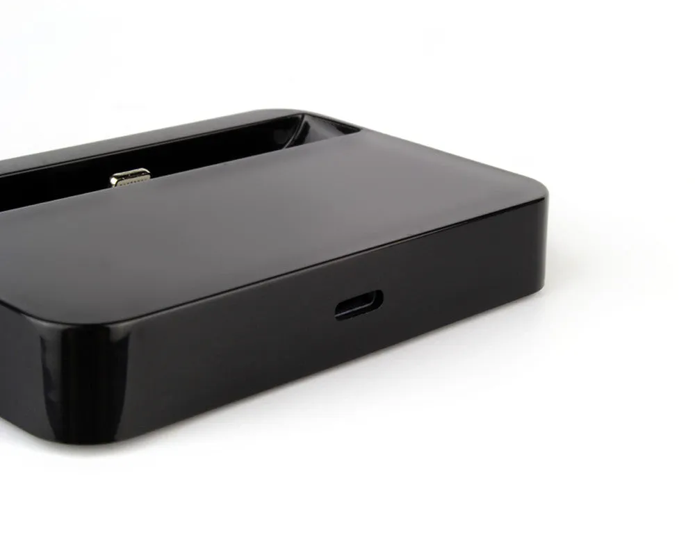 FREE PORTABLE CHARGING DOCK STATION