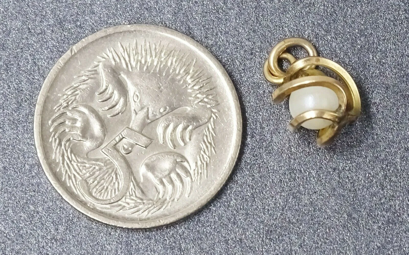 Freshwater Pearl & Yellow Gold Plated Pendant